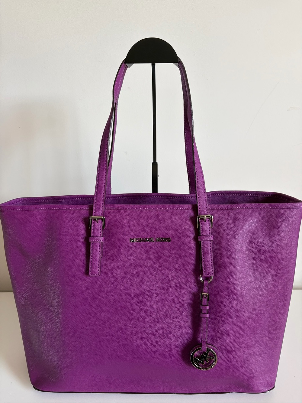 Michael Kors Jet Set Travel Multifunction Tote Saffiano Leather in Pomegranate